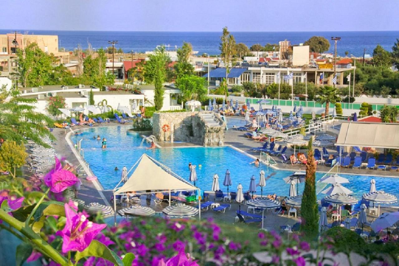 Sun Palace Hotel ฟาลิรากี ภายนอก รูปภาพ